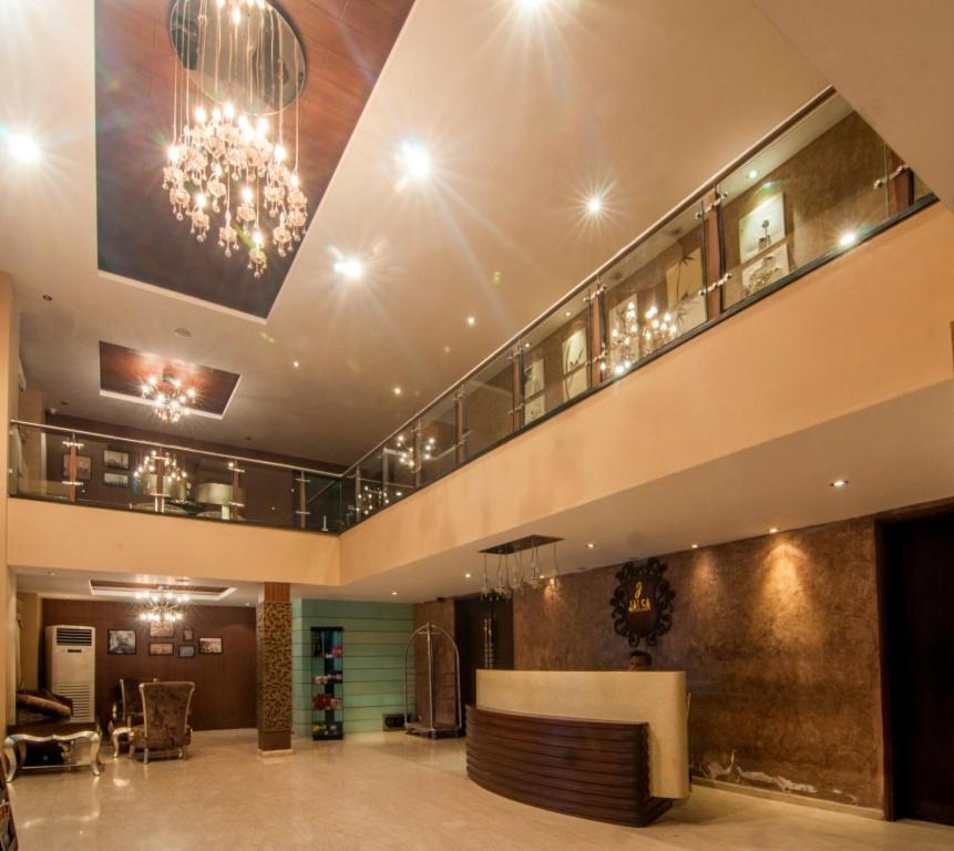 Jalsa Hotel & Banquets,인도르 외부 사진