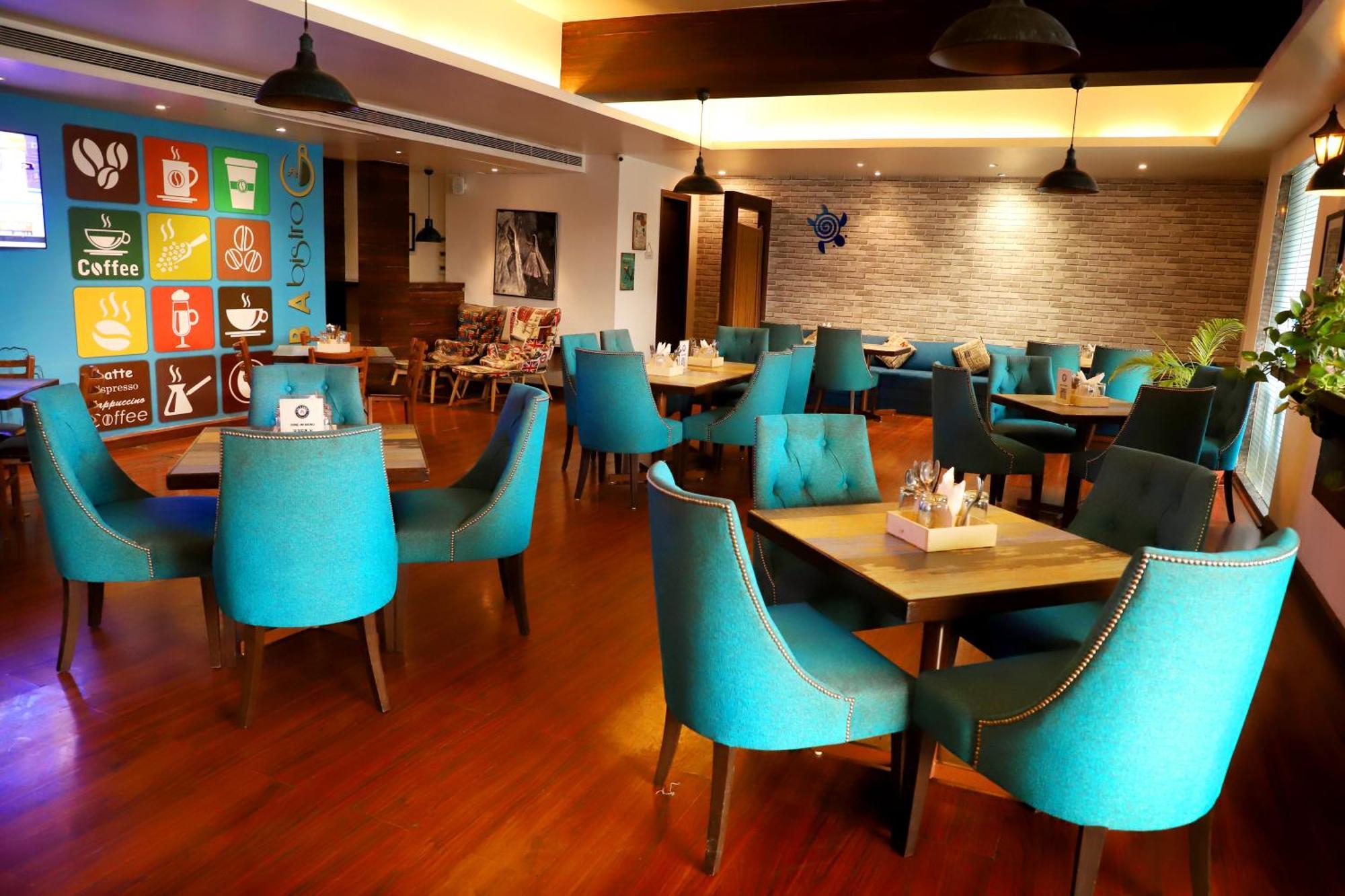 Jalsa Hotel & Banquets,인도르 외부 사진