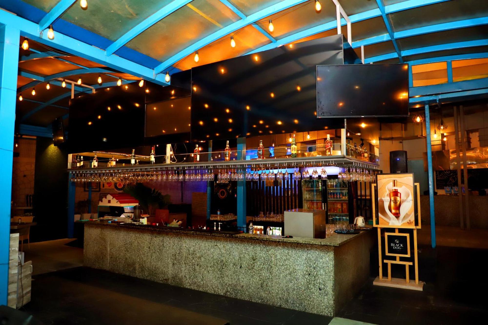 Jalsa Hotel & Banquets,인도르 외부 사진